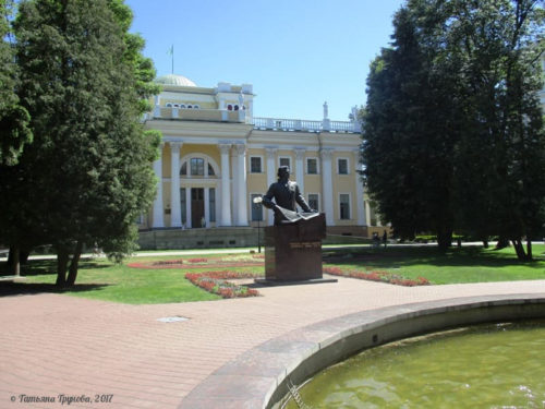 Памятник графу Румянцеву