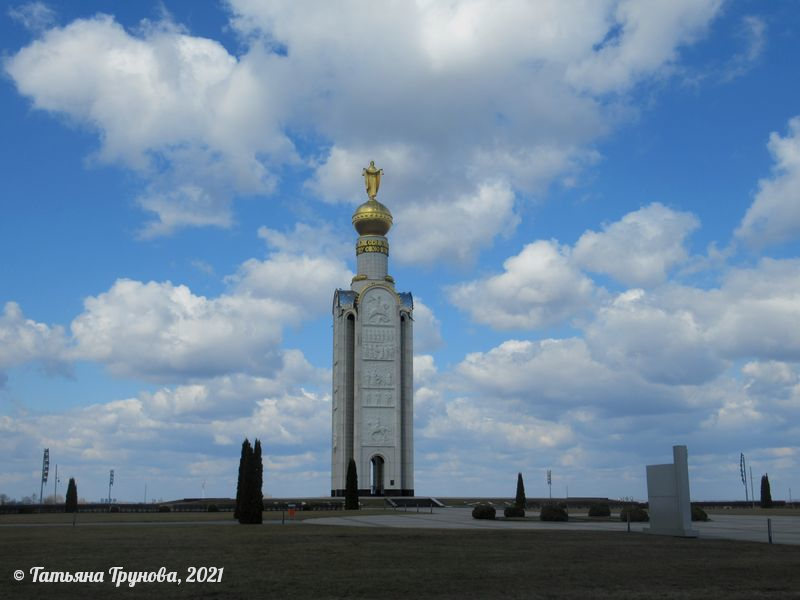 Звонница на Прохоровском поле колокол