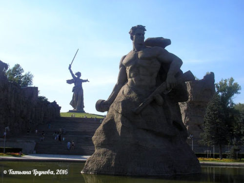 Памятник Чуйкову (Волгоград)